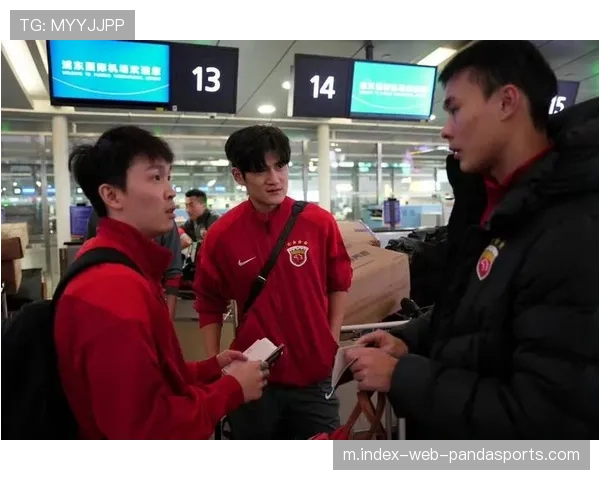 刘祝润重返首发表现活跃 海港年轻球员积累大赛经验 刘祝润重返首发表现活跃 海港年轻球员积累大赛经验